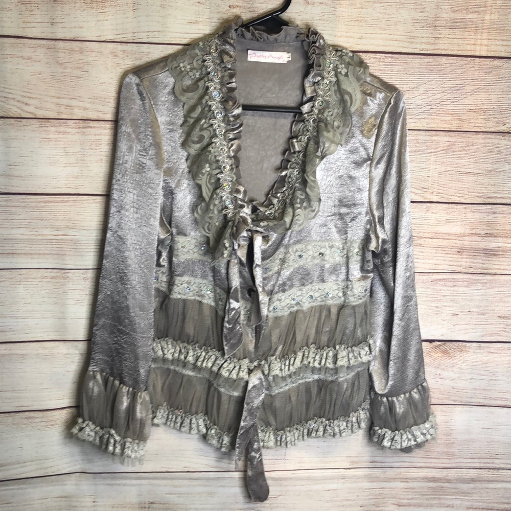 Pretty Angel Silk Silver Top w/CZ Stones